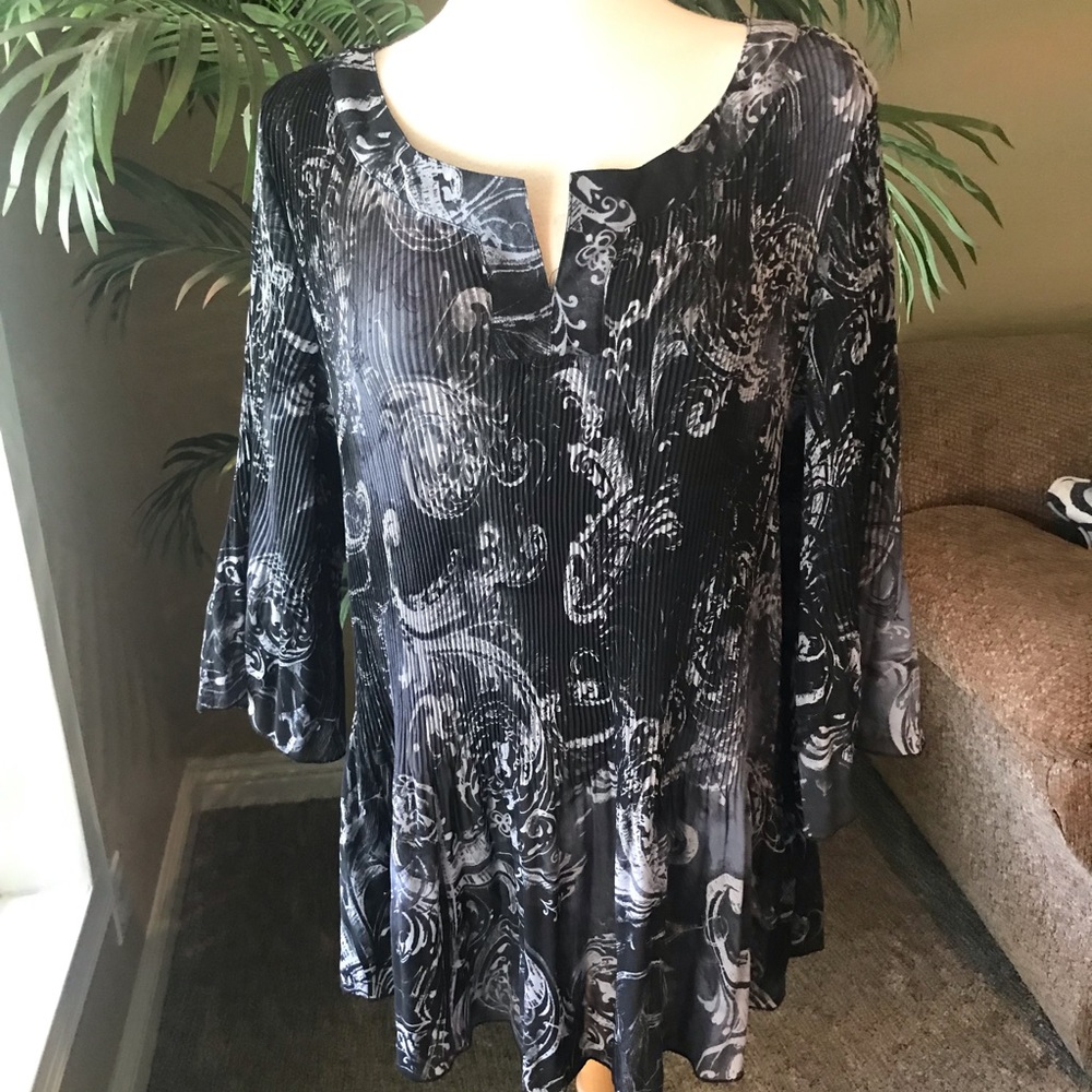 JMS pleated stretch plus size pullover top